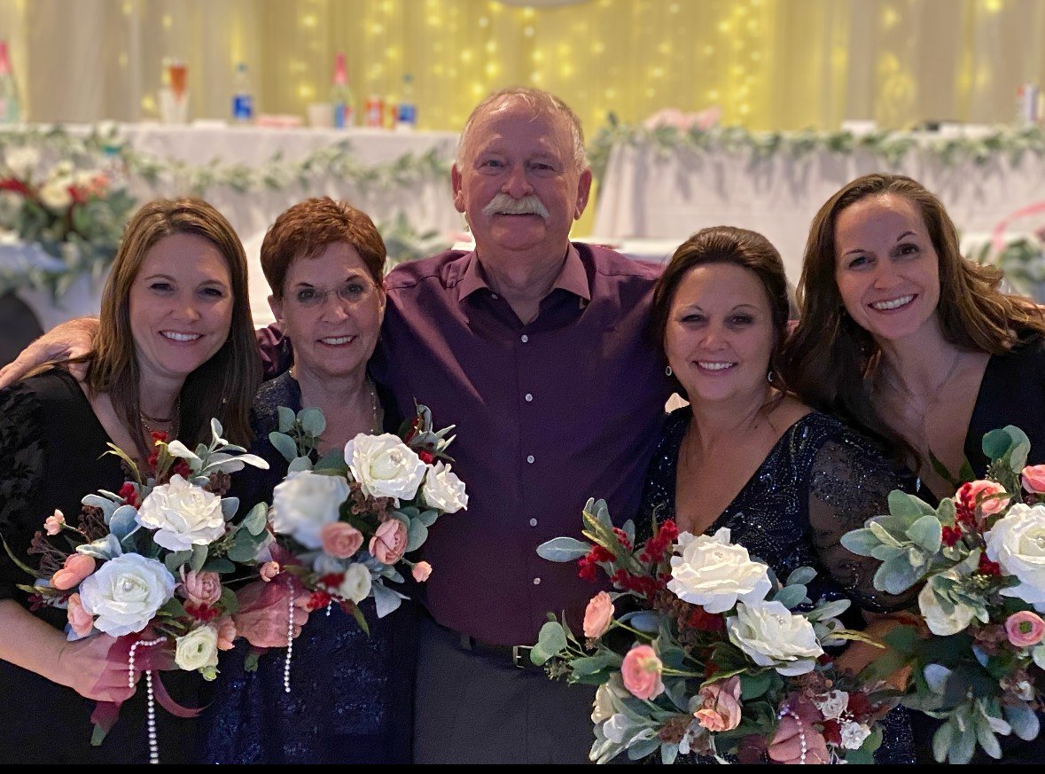 Scholarship photo for Gary & Norine Mohs Family
